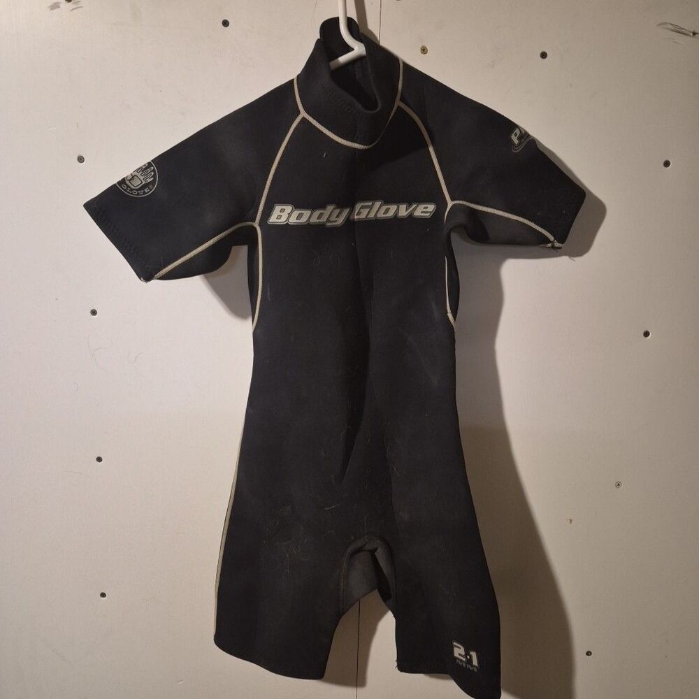 Body Glove Shortie Wetsuit  Size 14 Junior Boys / Girls 2/1mm Spring Suit Black